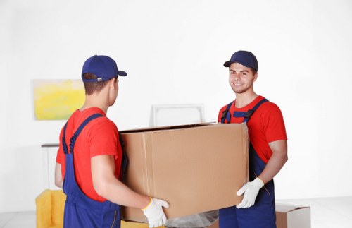 Local Kensington moving help for homes and apartments